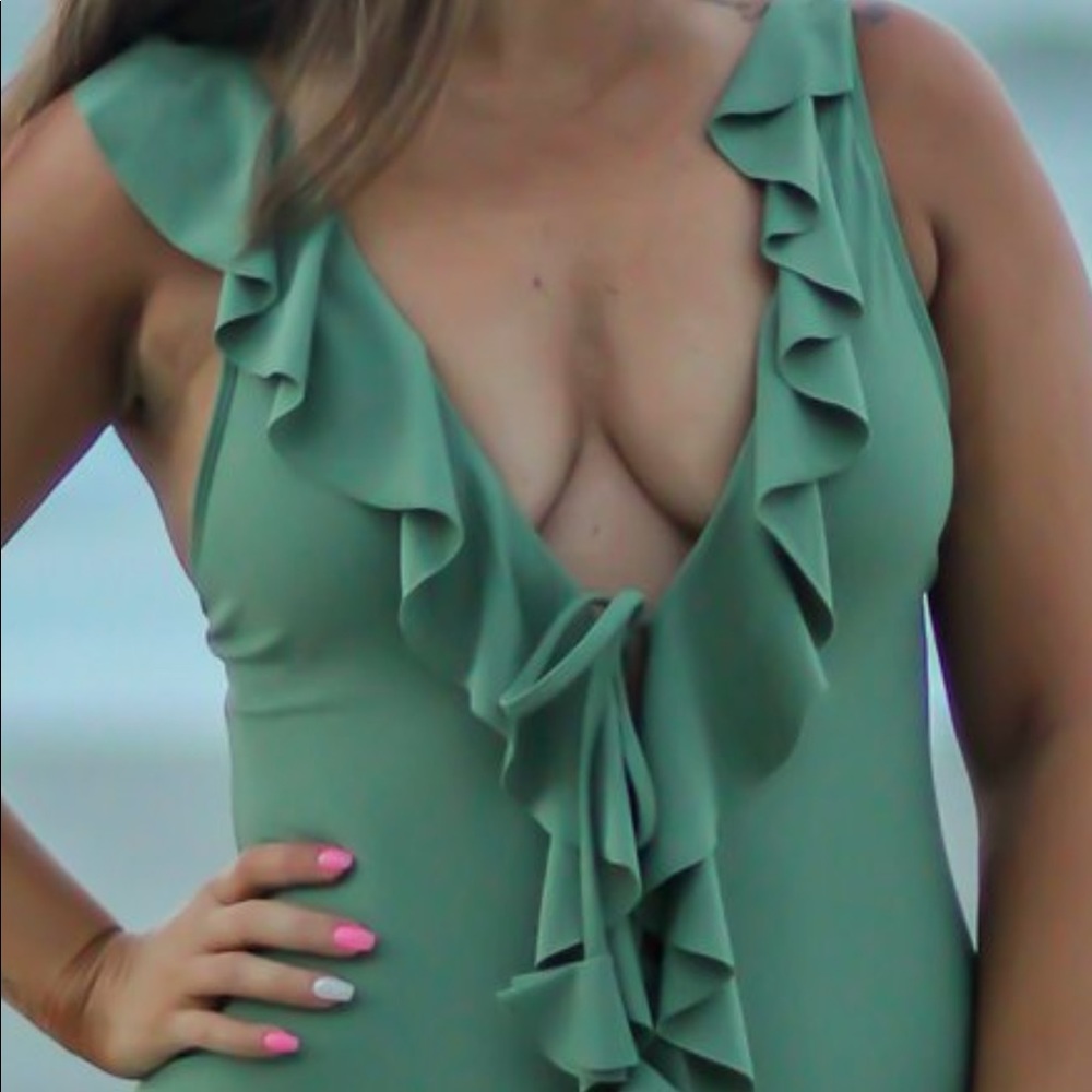 Women’s one piece swimsuit